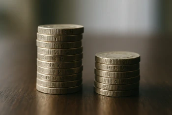 Comparing Two Numbers - IELTS 5.0 W T1