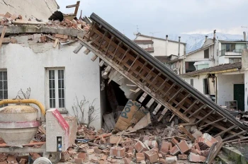 NG Inside A Earthquake Reading Comprehension