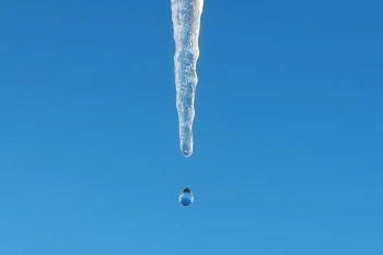 Phase Change and Particle Motion
