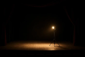 Moderne Literatur und Theater